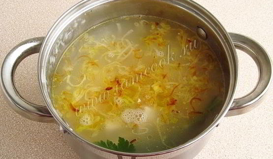 английский куриный суп с плавленым сыром