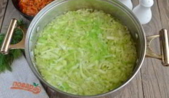борщ из свежей капусты