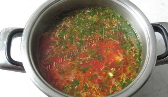 борщ на бульоне из свиных ребрышек