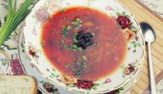борщ с грибами и черносливом