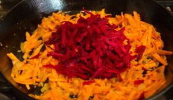 борщ с пельменями