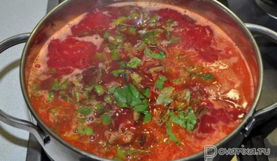 борщ со свекольной ботвой