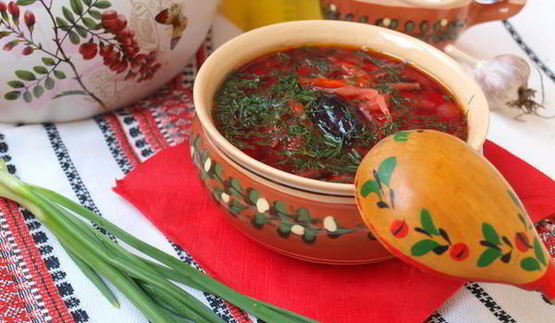 постный борщ с черносливом