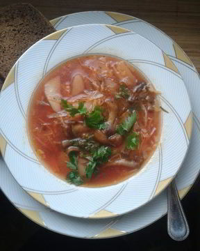 Постный борщ с опятами