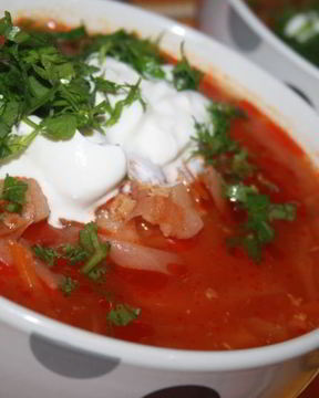 Вкусный борщ на домашней курице