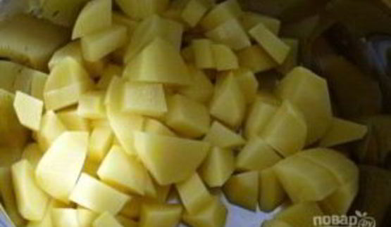 зеленый борщ с яйцом и щавелем