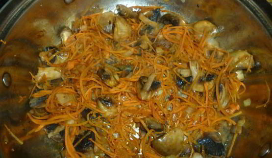 фасолевый суп с грибами и обжаренных ребрах