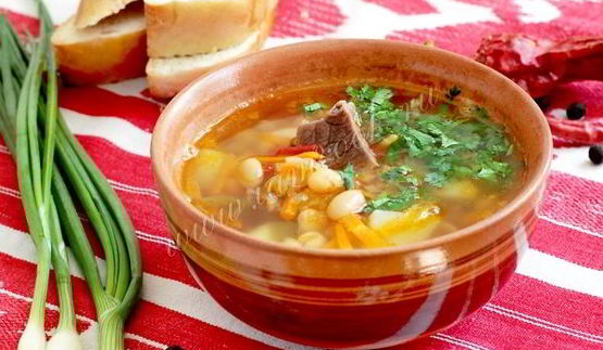 фасолевый суп с мясом