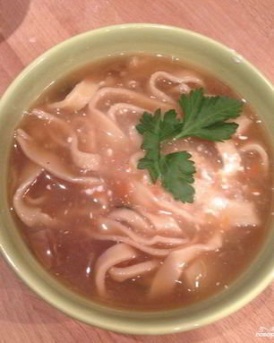 Грибной суп с лапшой