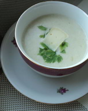 Крем-суп из кабачков с камамбером