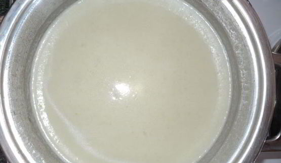 крем-суп из кабачков с камамбером