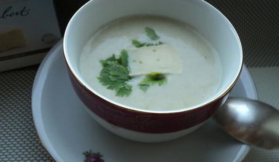 крем-суп из кабачков с камамбером