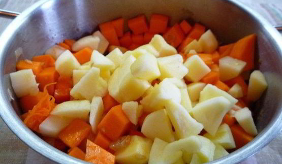 крем-суп из тыквы с яблоками