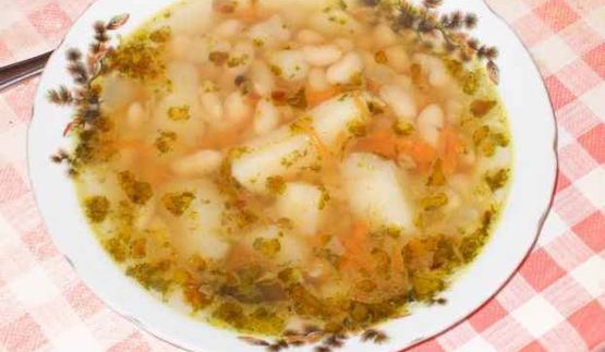 суп фасолевый