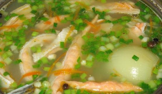 суп из лосося с креветками