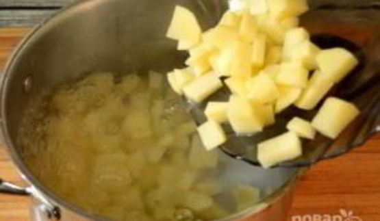 суп из рыбных консервов