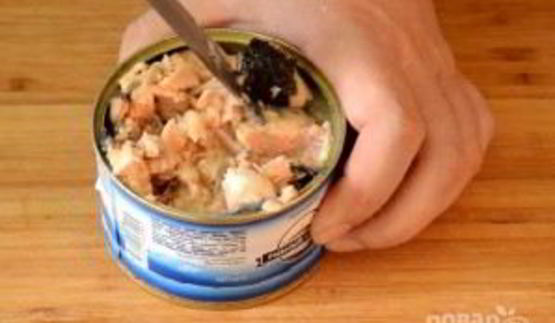 суп из рыбных консервов