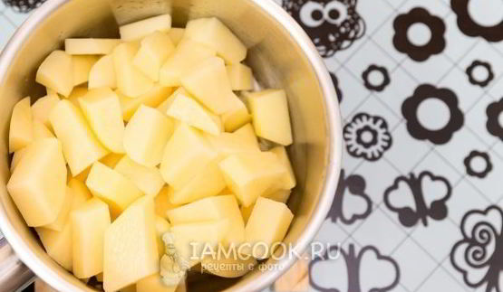 картофельный суп-пюре с чесноком и сливками