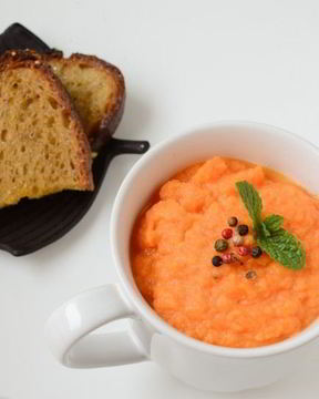 Морковный суп-пюре с имбирем