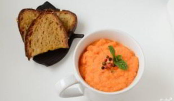 морковный суп-пюре с имбирем