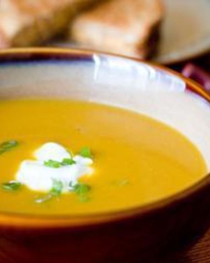 Рецепт осеннего супа-пюре из мускатной тыквы с яблоком