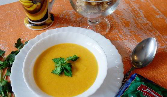 суп-пюре из чечевицы