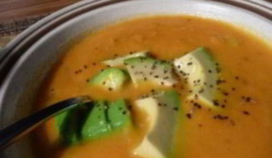 суп-пюре из картофеля с авокадо