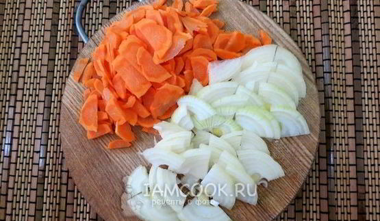 суп-пюре из шампиньонов с плавленным сыром