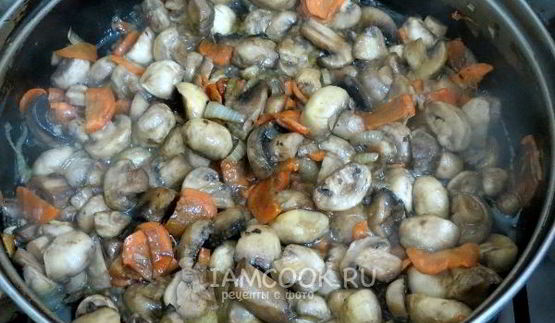 суп-пюре из шампиньонов с плавленным сыром