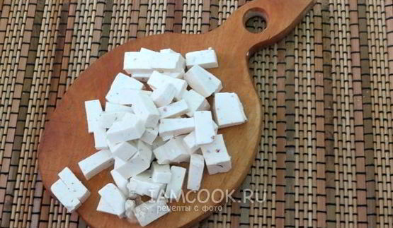 суп-пюре из шампиньонов с плавленным сыром