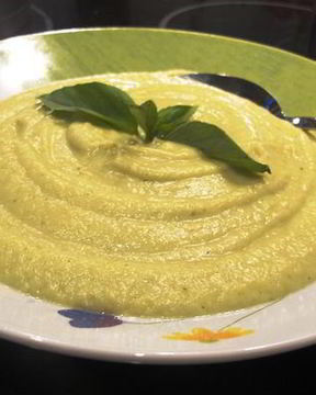 Суп-пюре из цветной капусты, фенхеля и брокколи