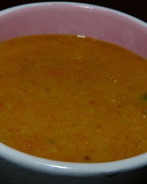 Суп-пюре из цветной капусты с куркумой