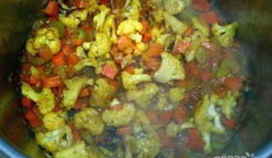 суп-пюре из цветной капусты с куркумой