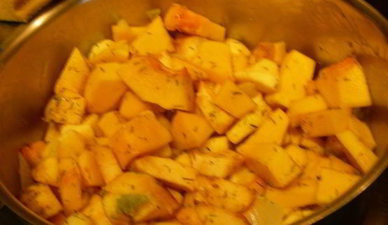 суп-пюре из тыквы и яблока