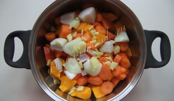 тыквенный суп-пюре с кокосовым молоком и имбирем