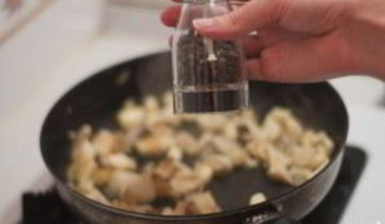 суп с брокколи и грибами