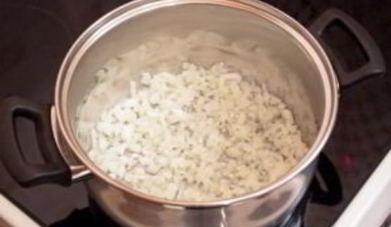 томатный крем-суп с макаронами