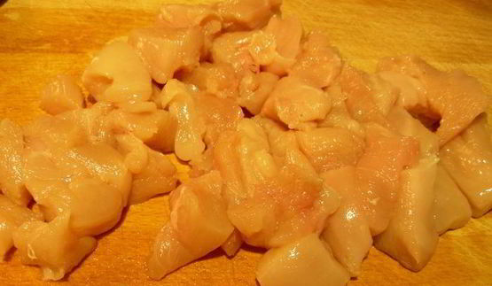 томатный суп с курицей и лаймом