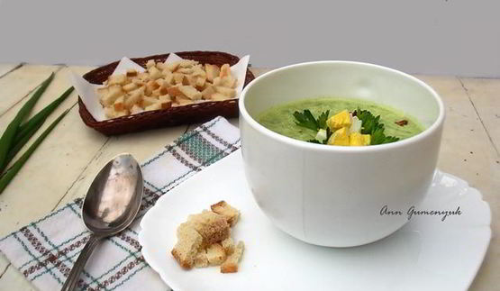 весенний суп из зеленого лука