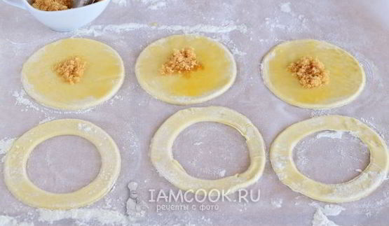 абрикосовые слойки