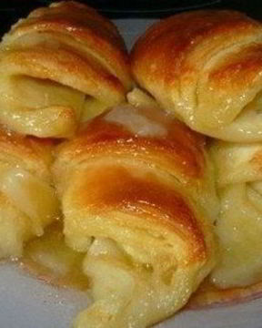 Ароматные домашние слойки с яблоками