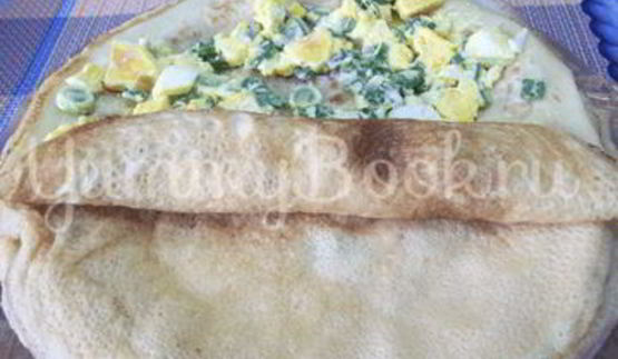 блинчики, фаршированные яйцом и луком