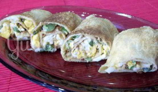 блинчики, фаршированные яйцом и луком