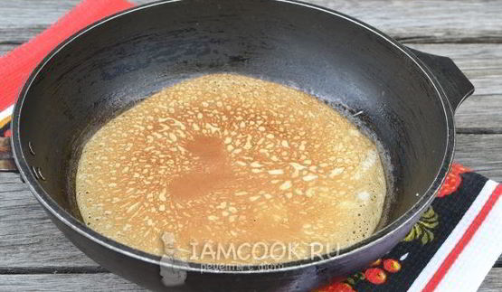 блинчики с клубникой