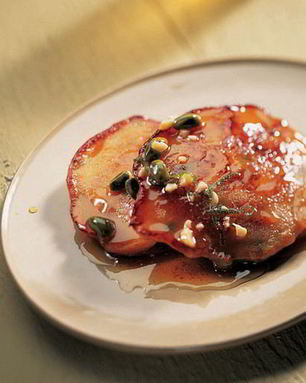 Блинчики с медом и сухофруктами