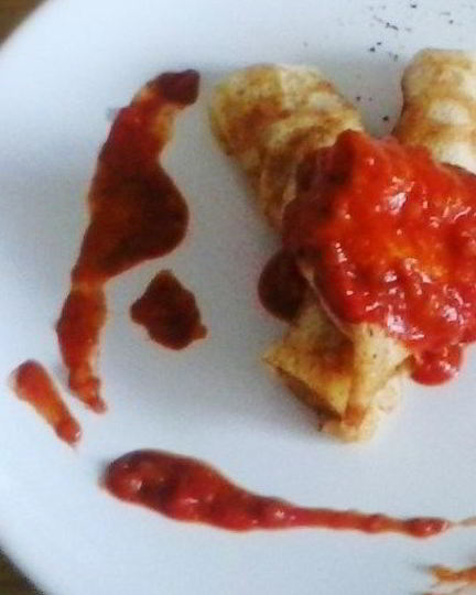 Рецепт блинчиков с мясом в томатном соусе