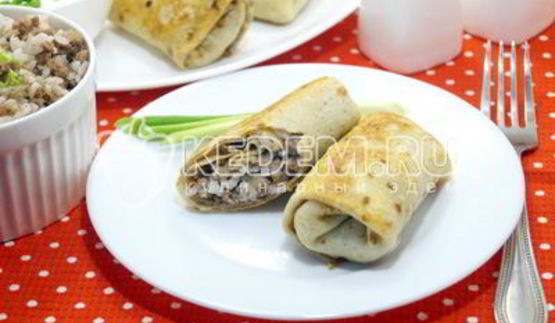 блины с фаршем и рисом