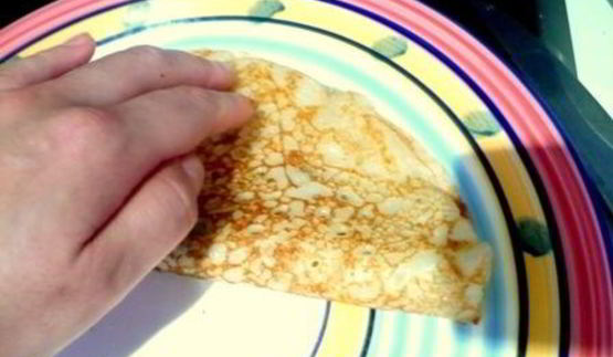 блины с фисташками и грецкими орехами