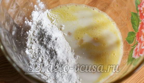 блины с сырным припеком