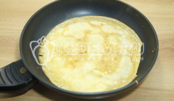 блины с творогом и изюмом